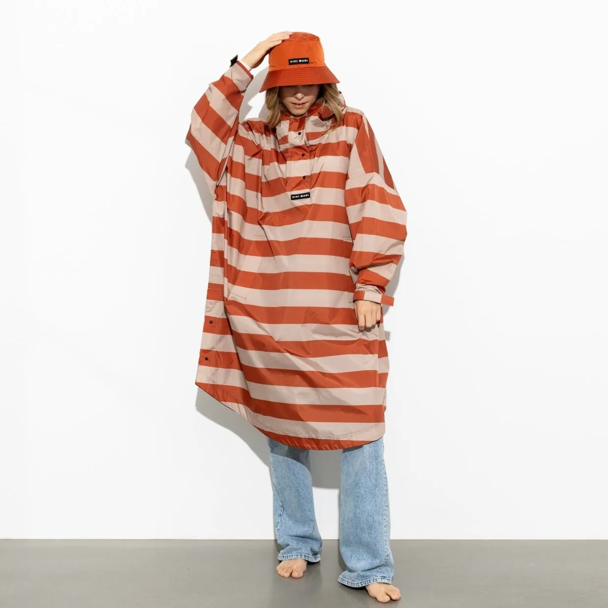 Raincoat bold stripes - cinnamon/latte