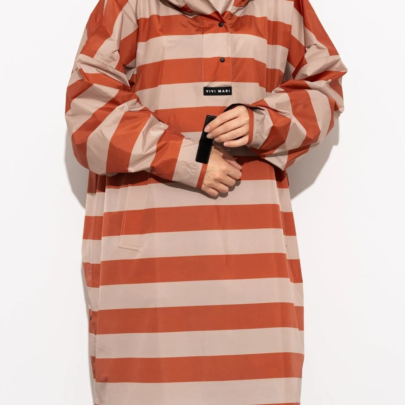 Raincoat bold stripes - cinnamon/latte