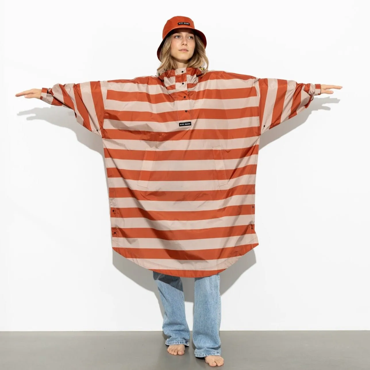 Raincoat bold stripes - cinnamon/latte